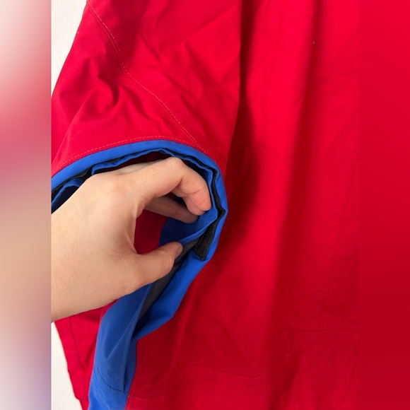 VINTAGE Gore-Tex Mountain Equipment CO-OP Jacket - Size XL Red - Picture 6 of 10